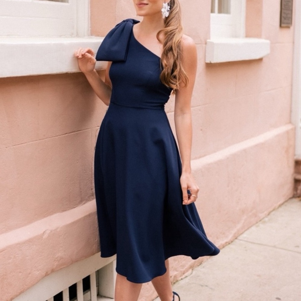 Gal Meets Glam Yvonne Dress